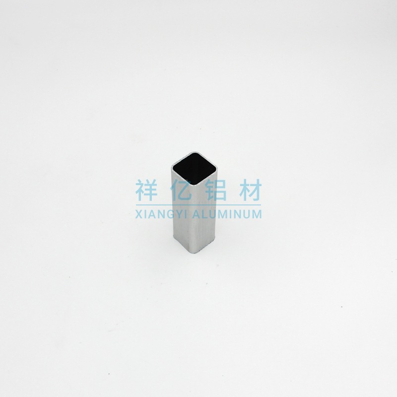 �A���X����3